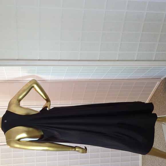 Sweaty Betty Ace Racerback Midi Dress - Picture 6 of 6